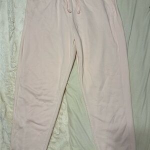 Aritzia TNA Airy Fleece Joggers